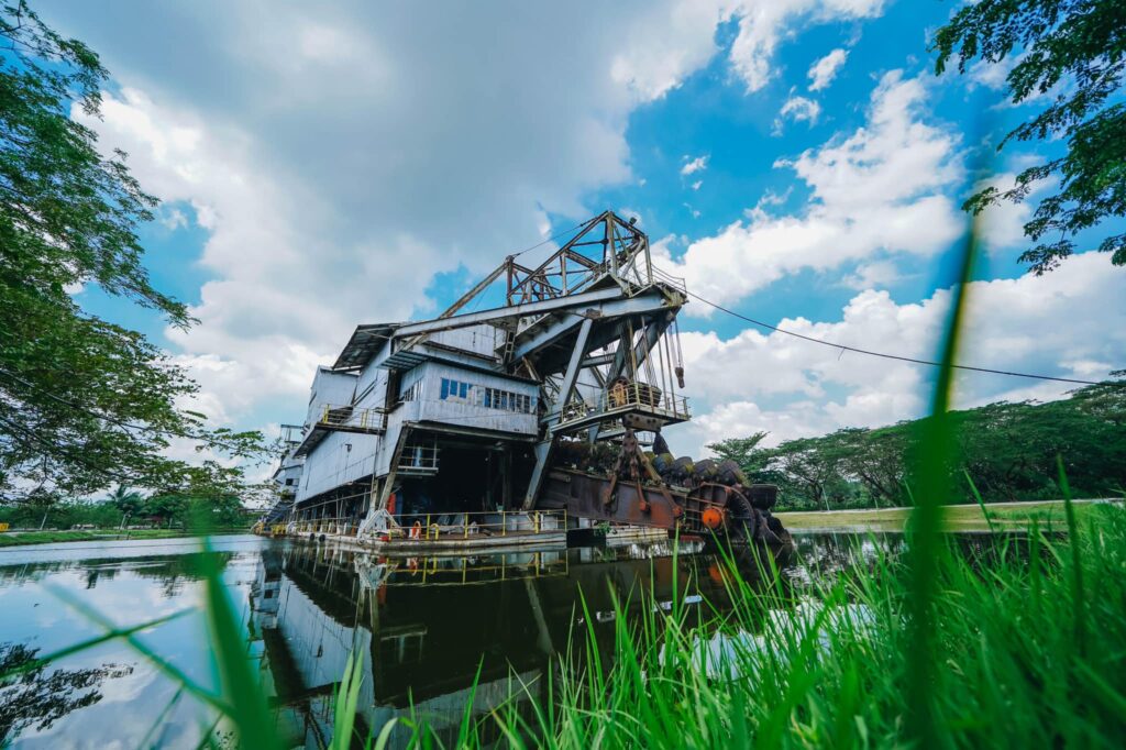 Exploring hidden gems in Ipoh's alleys and streets